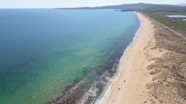Vista Aérea Playa Del Conductor Cerca Del Complejo Turístico Dyuni — Vídeo de stock