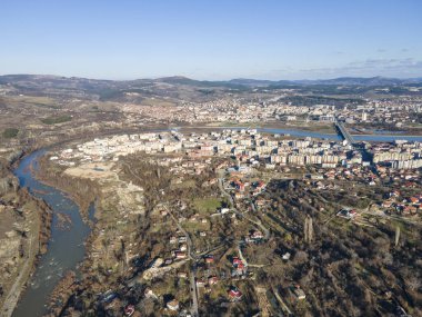 Bulgaristan 'ın Kardzhali ve Arda nehrinin hava panoramik manzarası