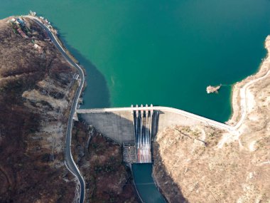 Bulgaristan 'ın Vacha Barajı (Antonivanovtsi) Barajı, Rodop Dağları, Filibe Bölgesi