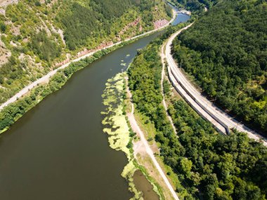 Iskar Nehri Boğazı, Balkan Dağları, Bulgaristan 'ın hava manzarası