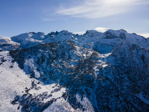Vista Aérea Invierno Los Picos Kupens Orlovets Montaña Rila Bulgaria — Foto de Stock