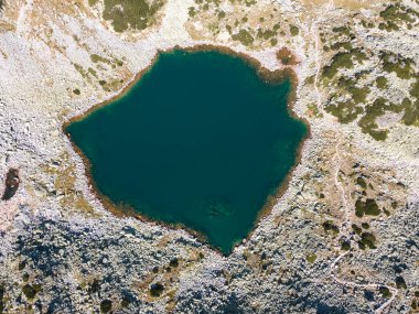 Musalenski göllerinin havadan görünüşü, Rila dağı, Bulgaristan