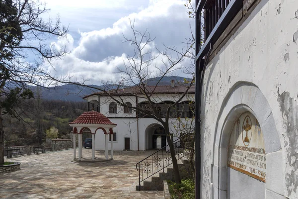 Mosteiro Medieval Kuklen Dedicado Aos Santos Cosme Damyan Região Plovdiv — Fotografia de Stock