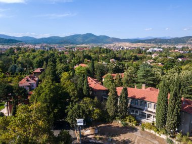 Bulgaristan 'ın Filibe Bölgesi Hisarya kentinin hava manzarası