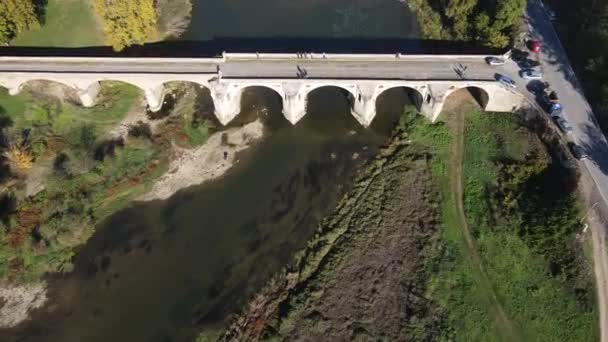 Luchtfoto Van Negentiende Eeuwse Brug Yantra Bekend Als Kolyu Ficheto — Stockvideo