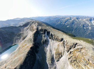 Musala zirvesinin hava manzarası, Rila dağı, Bulgaristan