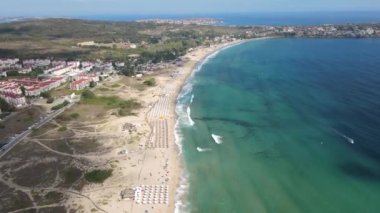 Bulgaristan 'ın Burgaz Bölgesi Sozopol yakınlarındaki Smokinya Plajı' nın hava manzarası 