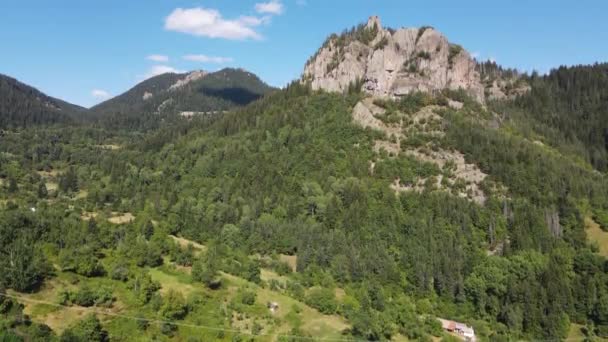 Flygfoto Över Red Rock Rhodope Mountains Smolyan Region Bulgarien — Stockvideo