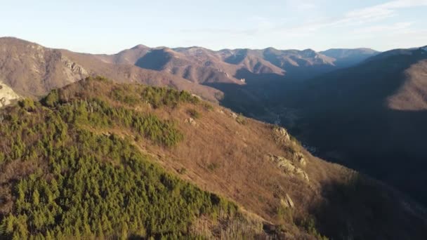 Flygfoto Över Rhodope Bergen Nära Byn Borovo Plovdiv Region Bulgarien — Stockvideo