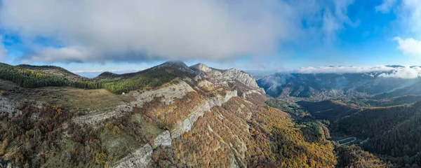 Niesamowita Panorama Gór Bałkanów Przełęczy Vratsata Bułgaria — Zdjęcie stockowe