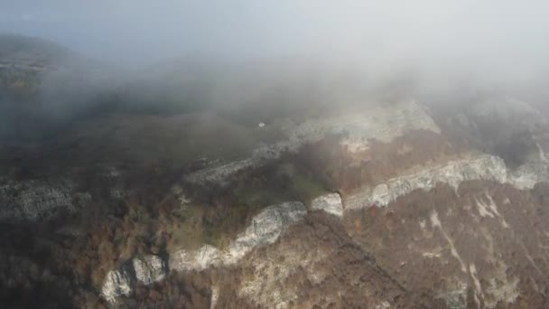 Amazing Aerial Autumn Landskab Balkan Mountains Vratsata Pass Bulgarien – Stock-video