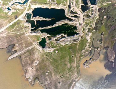 Bulgaristan 'ın Sliven Bölgesi, Zhrebchevo Reservoir' in şaşırtıcı hava manzarası