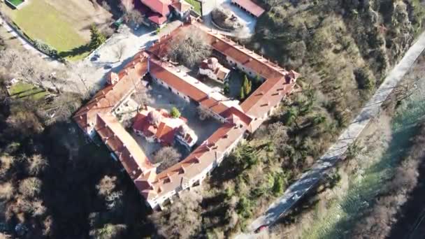 Panorama Aéreo Dormição Medieval Mosteiro Bachkovo Mãe Deus Bulgária — Vídeo de Stock