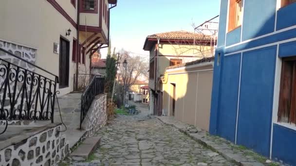 Typisches Gebäude Und Straße Der Altstadt Von Plovdiv Bulgarien — Stockvideo