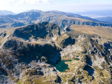Malyovitsa zirvesinin havadan görünüşü, Rila Dağı, Bulgaristan