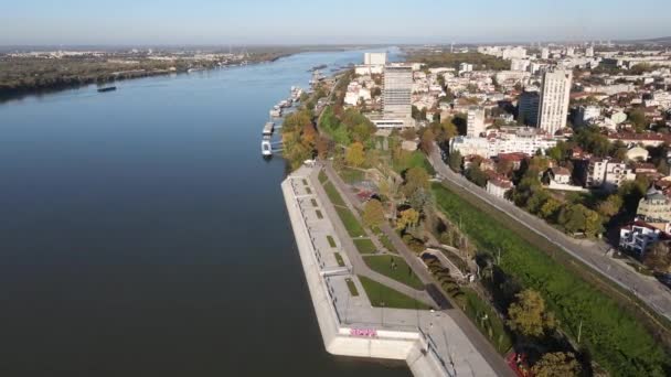 Vista Aérea Del Río Danubio Que Pasa Cerca Ciudad Ruse — Vídeos de Stock