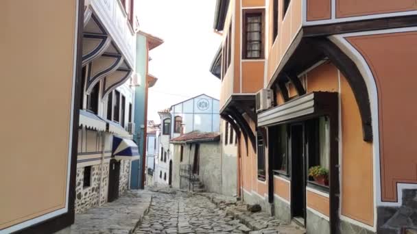 Plovdiv Βουλγαρια Φεβρουαριου 2021 Τυπικό Κτίριο Και Δρόμος Στην Παλιά — Αρχείο Βίντεο