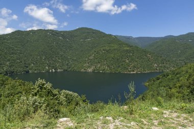 Vacha (Antonivanovtsi) Reservoir, Rodop Dağları, Filibe Bölgesi, Bulgaristan