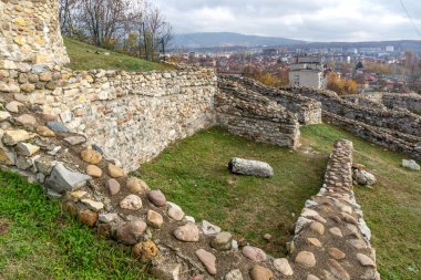 Bulgaristan 'ın Montana kentindeki Antik Kale Kalıntıları Castra ad Montanensium