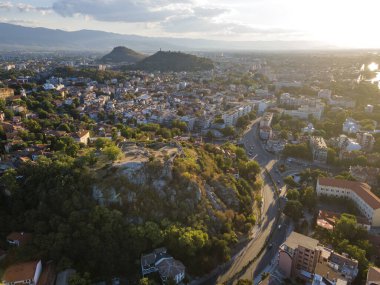 Bulgaristan 'ın eski kenti Filibe' nin hava gün batımı manzarası