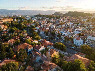 Bulgaristan 'ın eski kenti Filibe' nin hava gün batımı manzarası