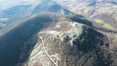 Bulgaristan 'ın Kardzhali Bölgesi, Perperikon antik Trakya kentinin hava manzarası