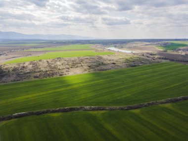 Bulgaristan 'ın Filibe Bölgesi Parvomay kasabası yakınlarındaki Yukarı Trakya Ovası' nın hava manzarası