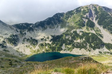 Vihren Tepesi, Pirin Dağı, Bulgaristan 'dan İnanılmaz Yaz Manzarası