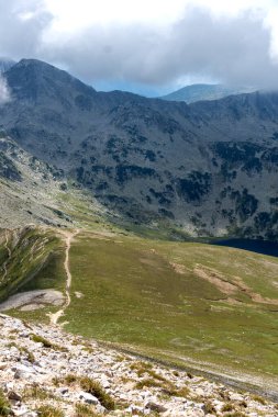 Vihren Tepesi, Pirin Dağı, Bulgaristan 'dan İnanılmaz Yaz Manzarası