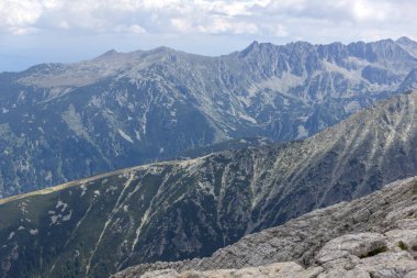 Vihren Tepesi, Pirin Dağı, Bulgaristan 'dan İnanılmaz Yaz Manzarası