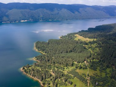 Bulgaristan 'ın Smolyan Bölgesi, Dospat Reservoir hava manzarası