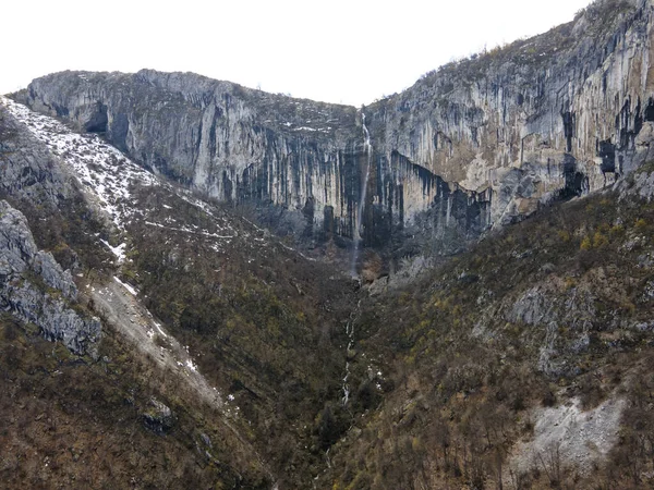 Increíble Vista Vrachanska Skaklya Cascada Más Alta Los Balcanes Cerca — Foto de Stock