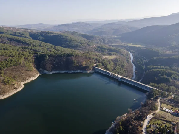 Vista Aérea Del Embalse Topolnitsa Montaña Sredna Gora Bulgaria —  Fotos de Stock