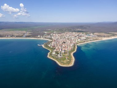 Bulgaristan 'ın Burgaz Bölgesi' ndeki Primorsko kasabasının şaşırtıcı hava manzarası