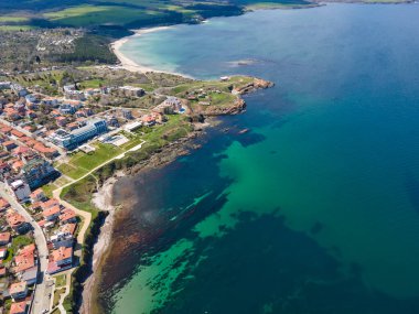 Bulgaristan 'ın Burgaz Bölgesi Ahtopol kentinin hava manzarası