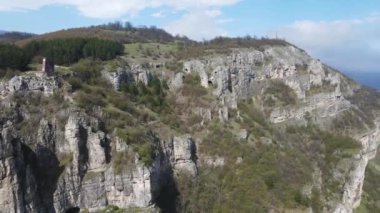 Iskar Nehri Boğazı, Balkan Dağları, Bulgaristan 'daki Lakatnik Kayalıkları' nın hava manzarası
