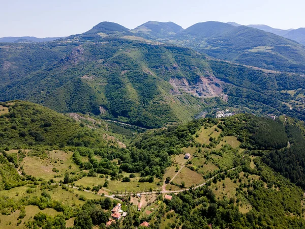 Veduta Aerea Del Fiume Iskar Gorge Monti Balcani Vicino Villaggio — Foto Stock