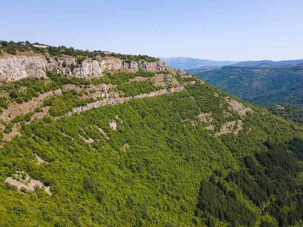 Veduta Aerea Del Fiume Iskar Gorge Monti Balcani Vicino Villaggio — Foto Stock