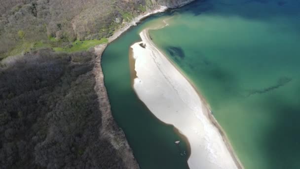 Αεροφωτογραφία Της Παραλίας Στις Εκβολές Του Ποταμού Veleka Χωριό Sinemorets — Αρχείο Βίντεο