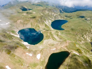 Yedi Rila Gölü, Rila Dağı, Bulgaristan 'ın şaşırtıcı hava manzarası