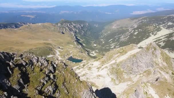 Vista Aérea Montanha Rila Perto Pico Malyovitsa Região Sófia Bulgária — Vídeo de Stock