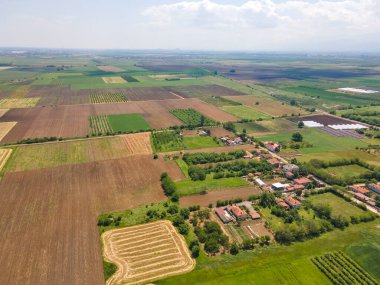 Bulgaristan 'ın Filibe Bölgesi' nin Tsalapitsa köyü yakınlarındaki Yukarı Trakya Ovası 'nın hava manzarası
