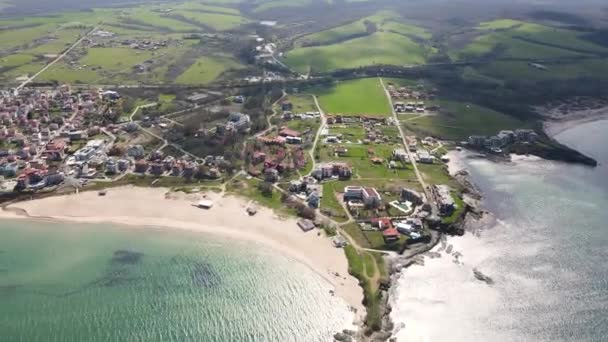 ブルガリア ブルガリア 黒海沿岸のLozenetsの村の空中ビュー — ストック動画