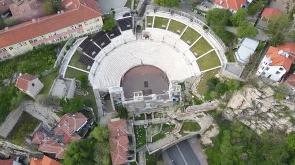 Vista Aérea Das Ruínas Teatro Romano Filipópolis Cidade Plovdiv Bulgária — Vídeo de Stock
