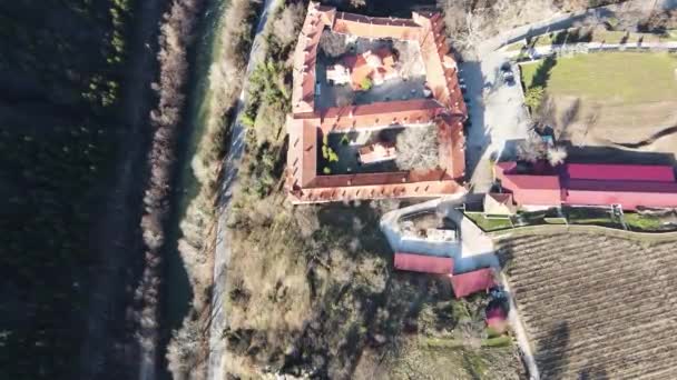 Vista Aérea Del Monasterio Medieval Bachkovo Dormición Madre Dios Bulgaria — Vídeo de stock