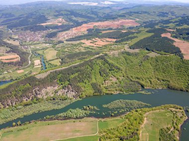 Topolnitsa Barajı 'nın hava manzarası, Sredna Gora Dağı, Bulgaristan