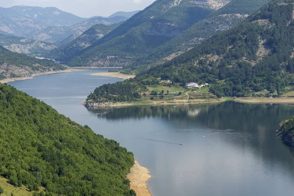 Bulgaristan 'ın Arda Nehri kıvrımlı ve Kardzhali Barajı' nın inanılmaz manzarası