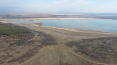 Pyasachnik (Kumtaşı) Reservoir, Sredna Gora Dağı, Filibe Bölgesi, Bulgaristan