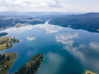 Bulgaristan 'ın Smolyan Bölgesi, Dospat Reservoir Havacılık Manzarası