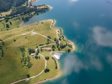 Bulgaristan 'ın Smolyan Bölgesi, Dospat Reservoir Havacılık Manzarası